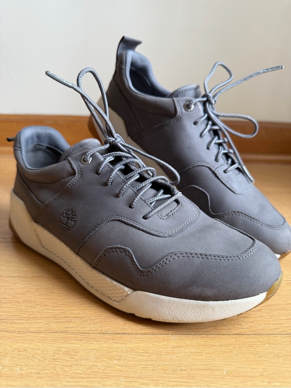Timberland - Kiri Up Retro Nubuck Sneakers, Grey